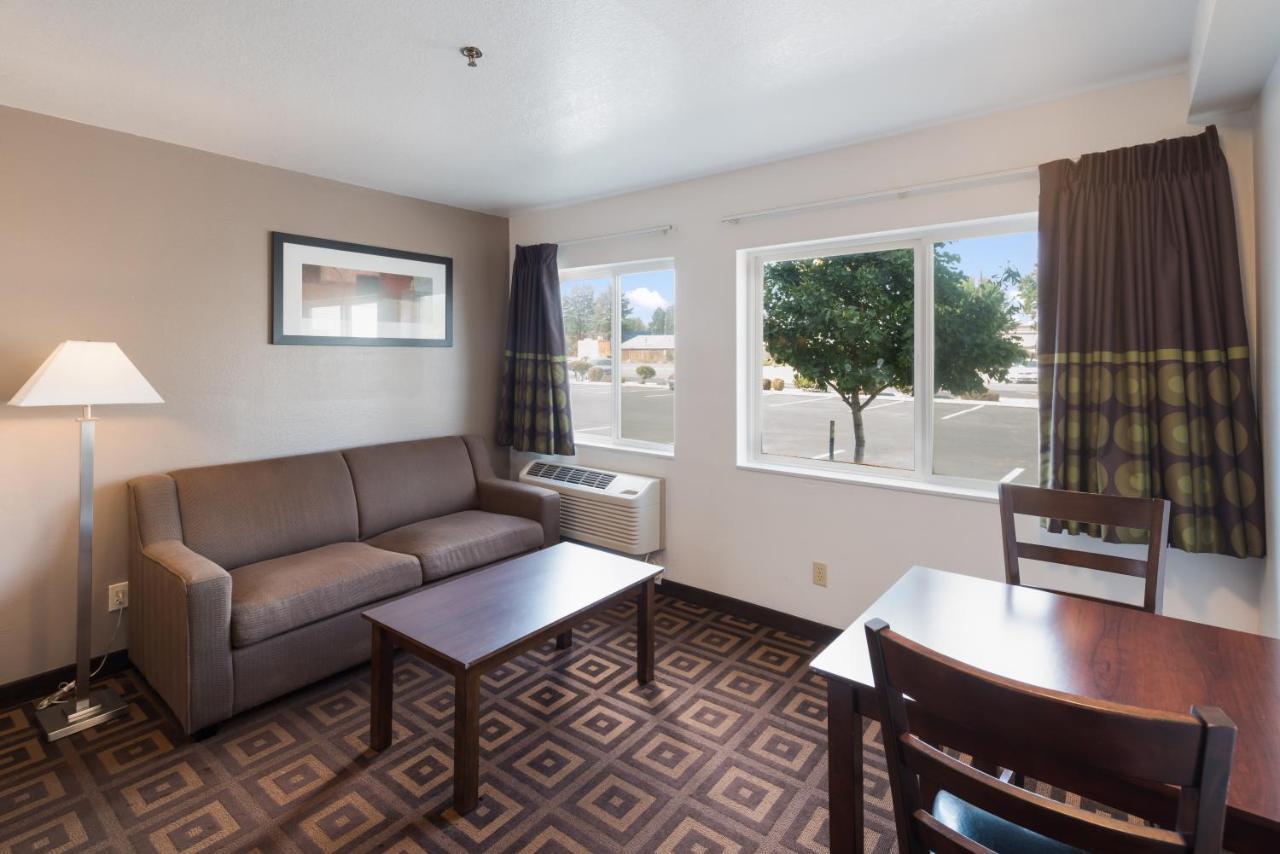 Red Lion Inn & Suites Kennewick Tri-Cities Eksteriør bilde