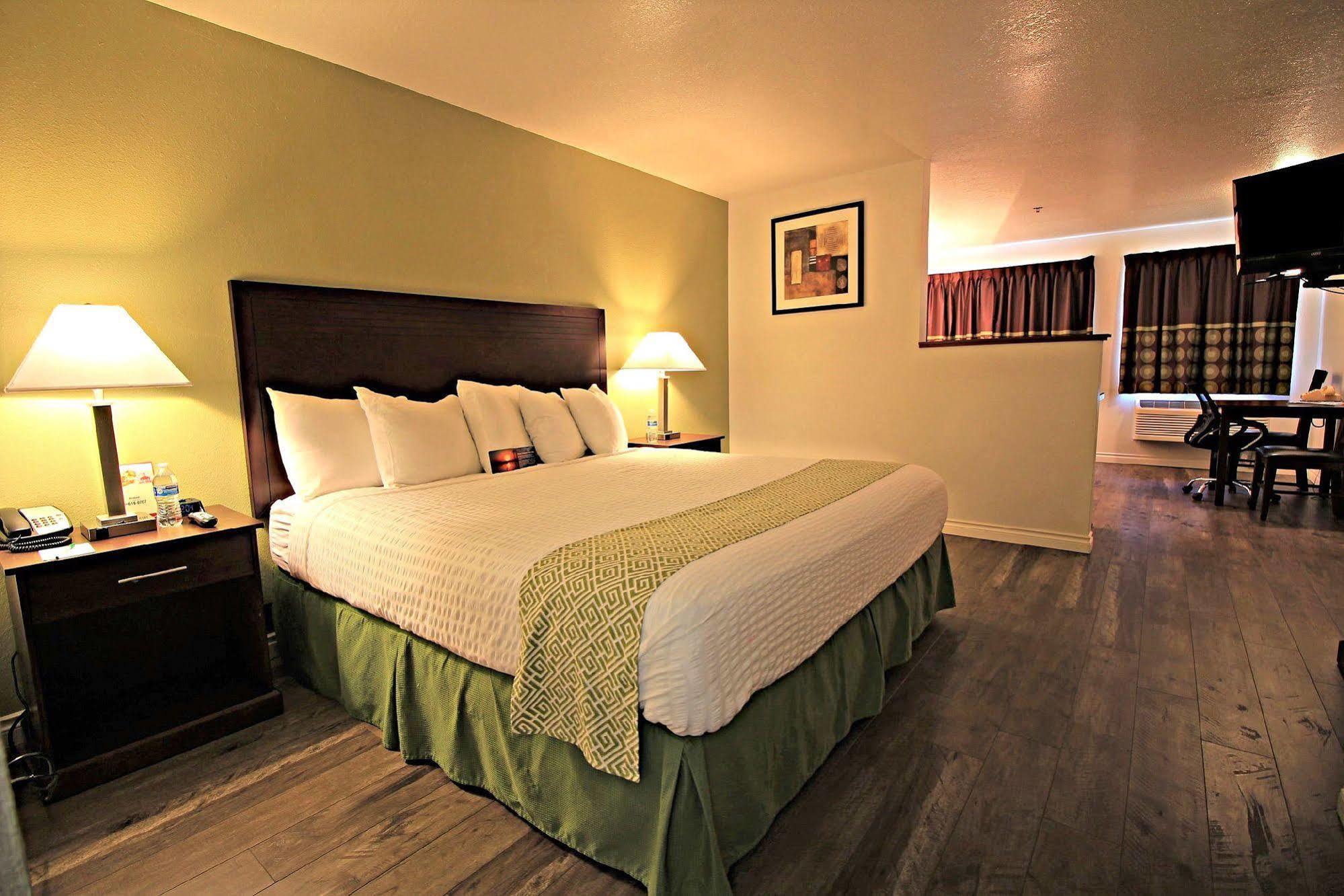 Red Lion Inn & Suites Kennewick Tri-Cities Eksteriør bilde